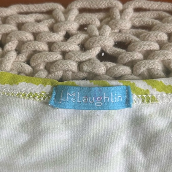 J McLaughlin Zebra Print Catalina Cloth Top Peridot and White 3/4 Sleeve - Picture 5 of 9